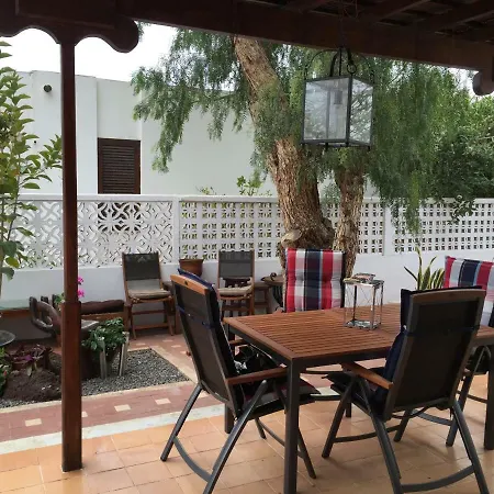 Holiday home Heavens Garden House