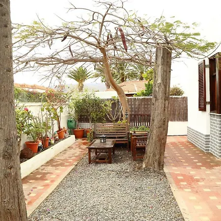 Holiday home Heavens Garden House *