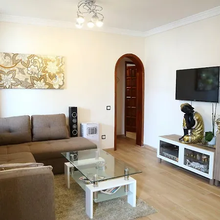 بيت للعطل Heavens Garden House